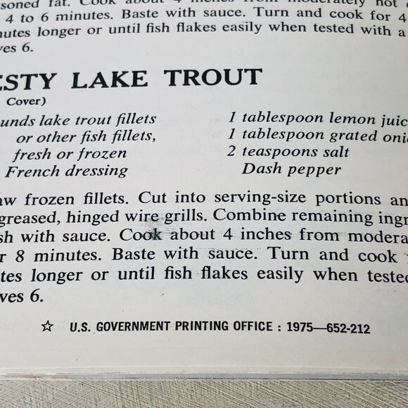 Vintage 1976 Fish Shellfish Recipe Pamphlet Over The Coals Summer Barbecue Beach - Picture 4 of 13